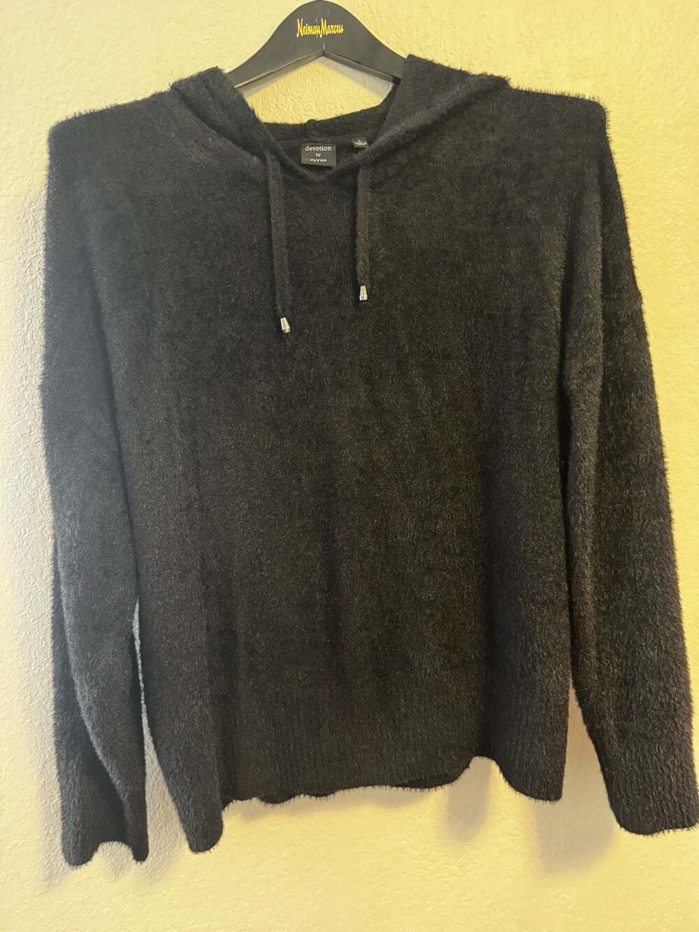 Devotion by Cyrus Black Fuzzy Knit Hooded Sweater Style 5272001NR